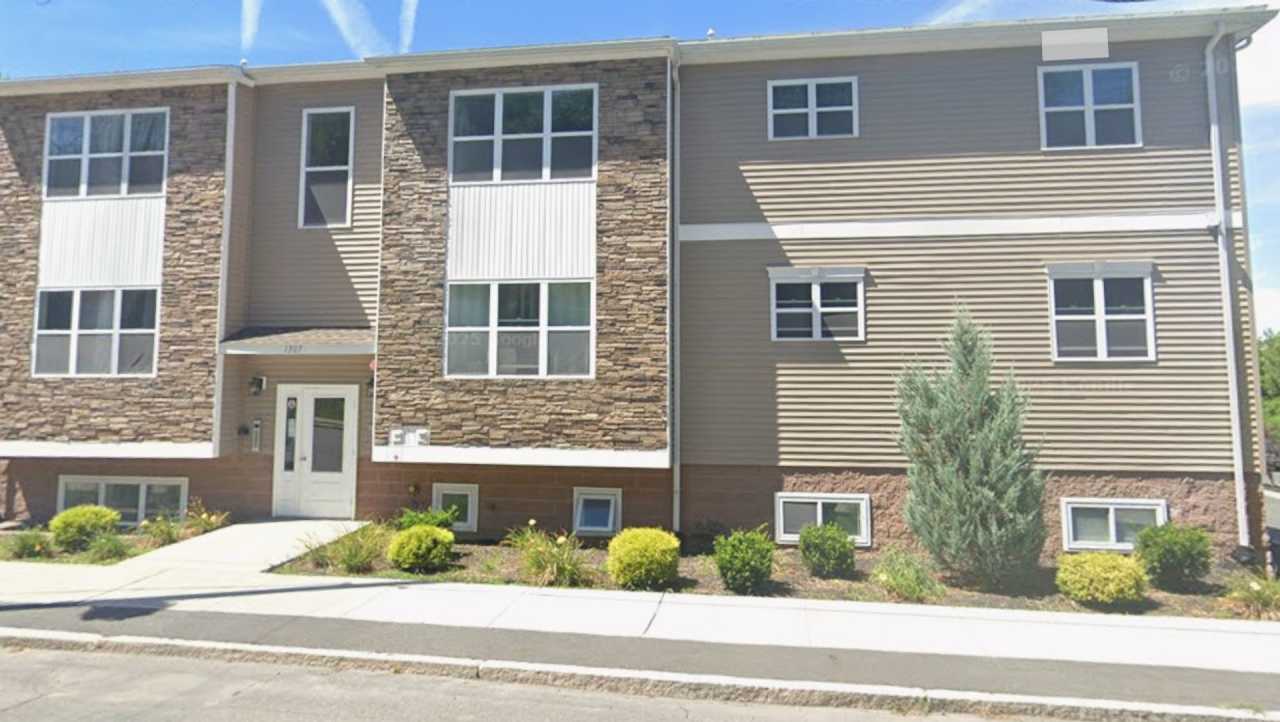 1307 Broadway - Modern Two Bedroom Apartments