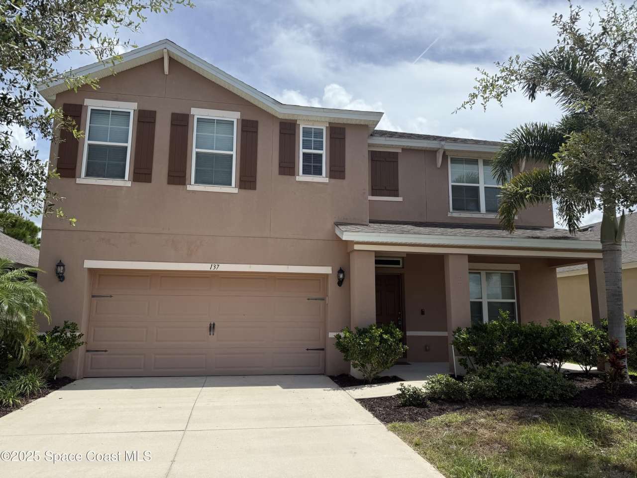 137 Sutherland Drive SW