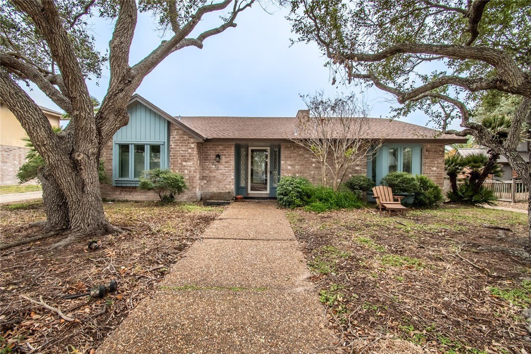 930 Waterview Street