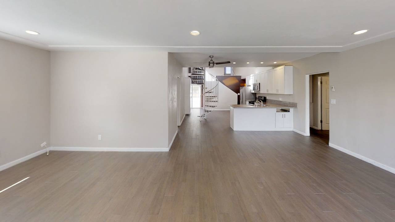 BIG House! Spacious bedrooms! Garage and Driveway Parking!