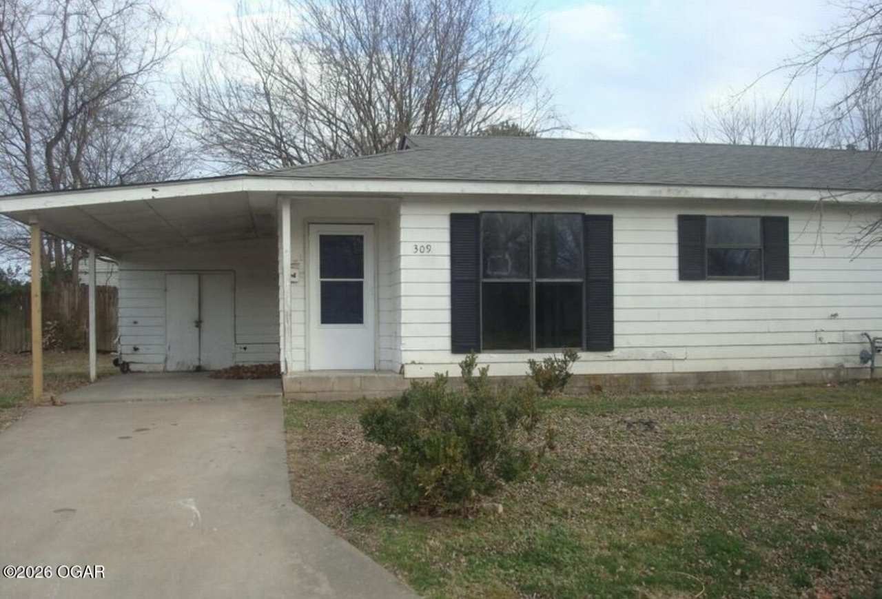 309 N Lincoln Street