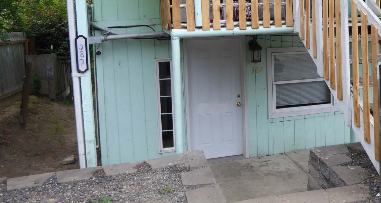 2 Bedroom Downstairs Apartment in Winston