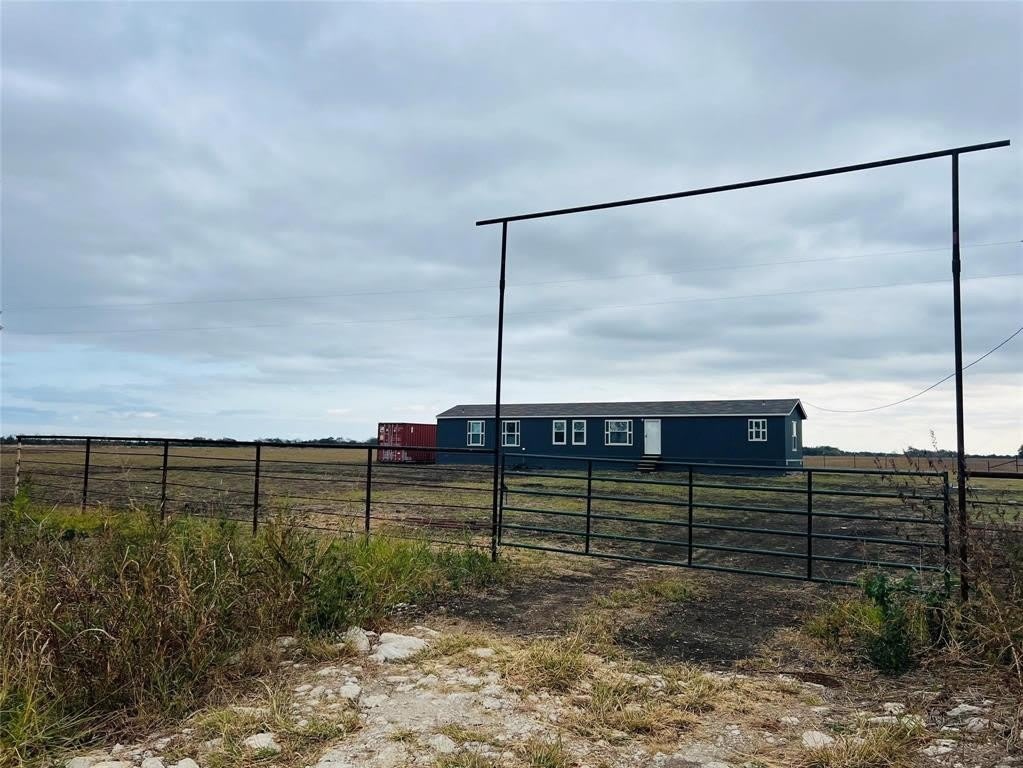 588 County Road 3020