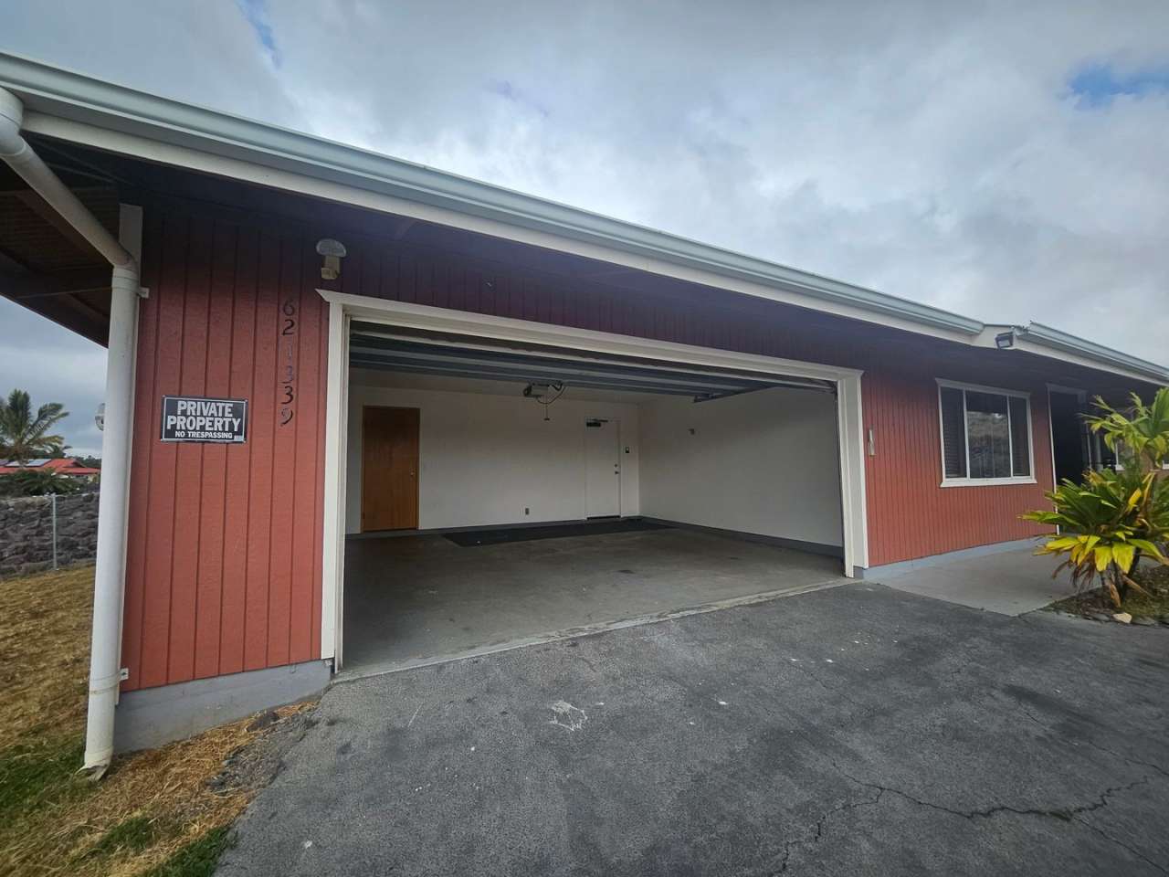 Beautiful and Large Country Home in Kamuela