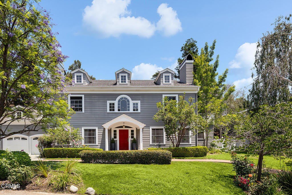 5250 Vista Lejana Lane