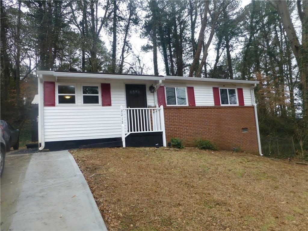 2212 Addison Place NW