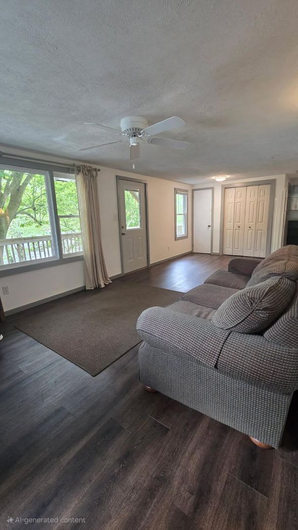 2/1 Home on the River