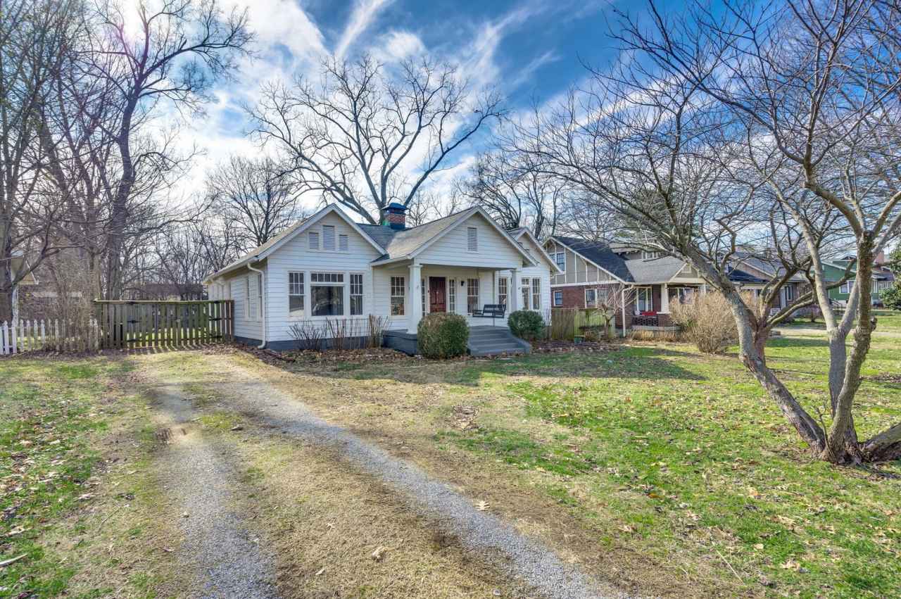 Excellent updated and delightful 1930's cottage in East Nashville!