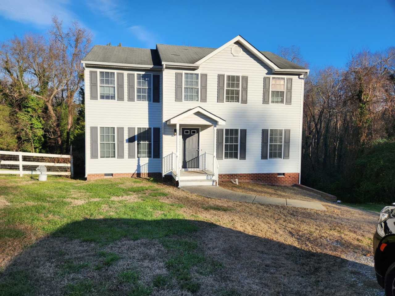 Chesterfield-Meadowbrook Area-4 Bed 2.5 bath Colonial