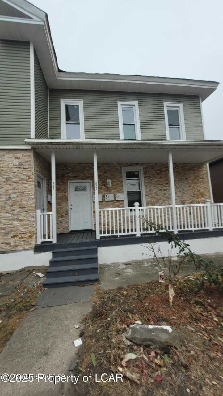 280-282 E Main