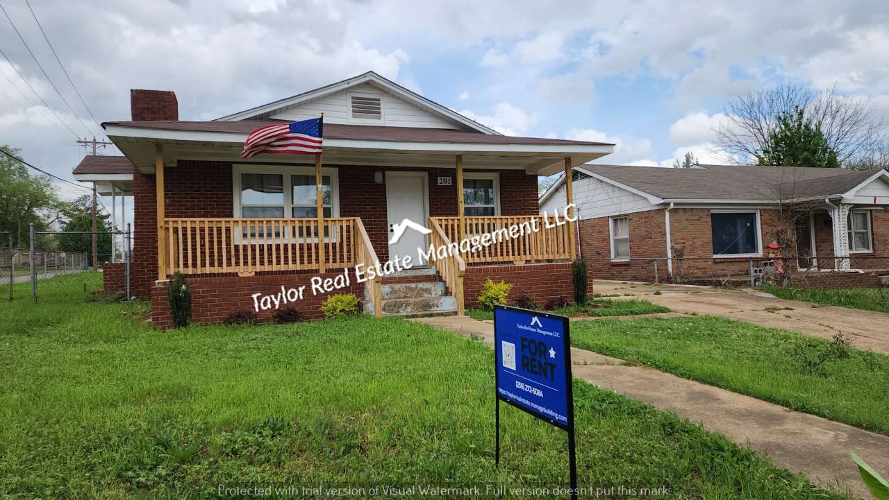 201 South Spurr Street