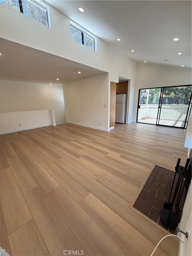 22137 Burbank Boulevard