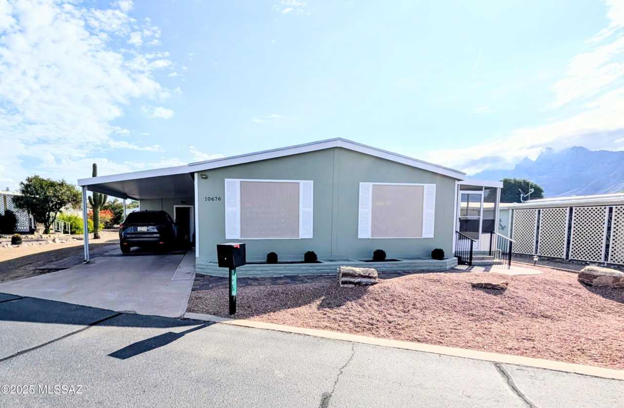 10676 N Kilimanjaro Avenue