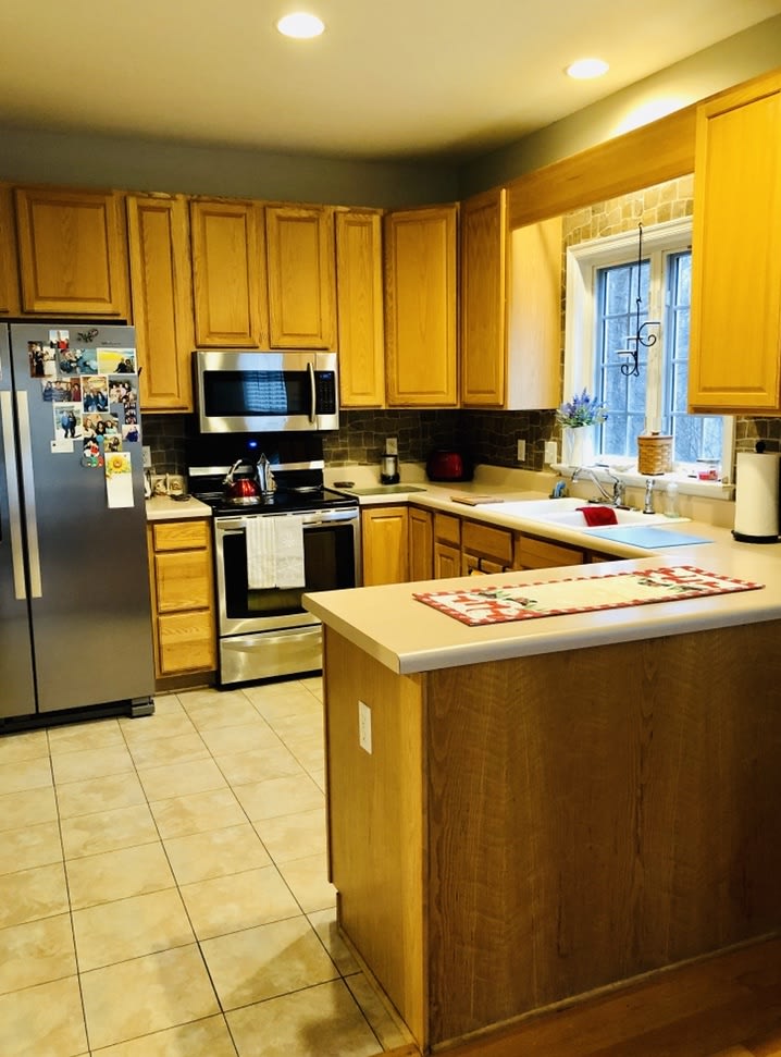 2589 Ravenscroft Way