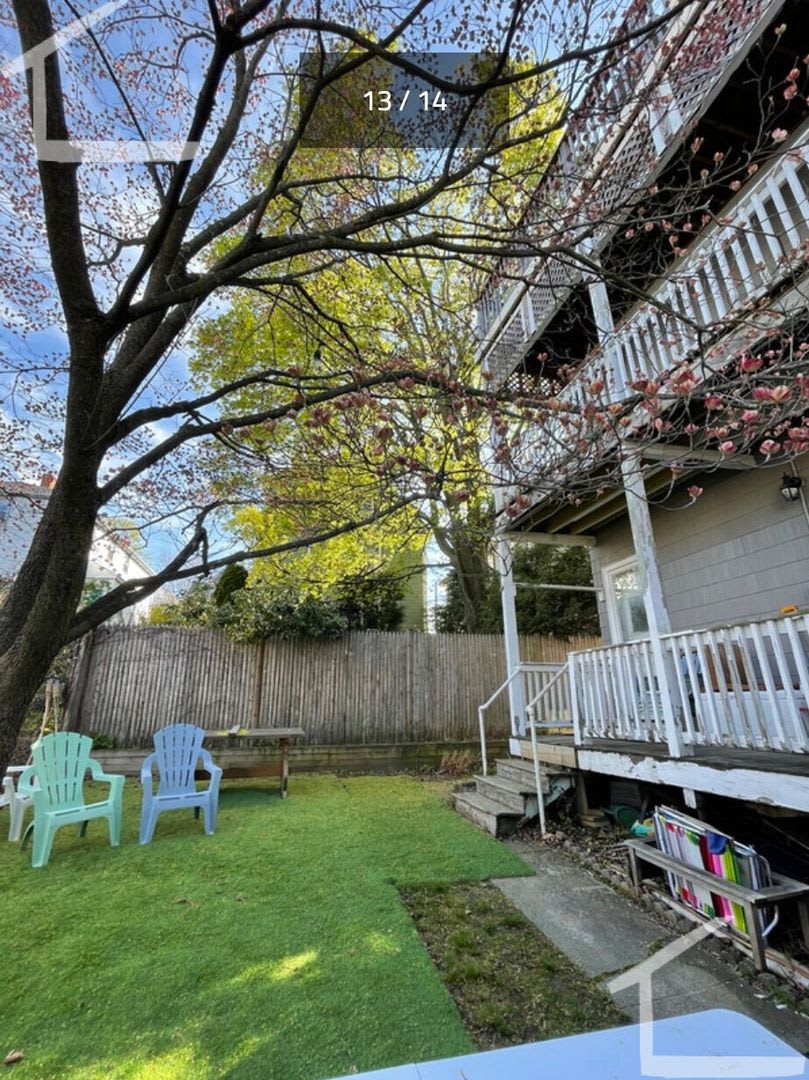 Beautiful Duplex (2nd3rd Floor) Available 6/1/26 (Super Close to Tufts University)