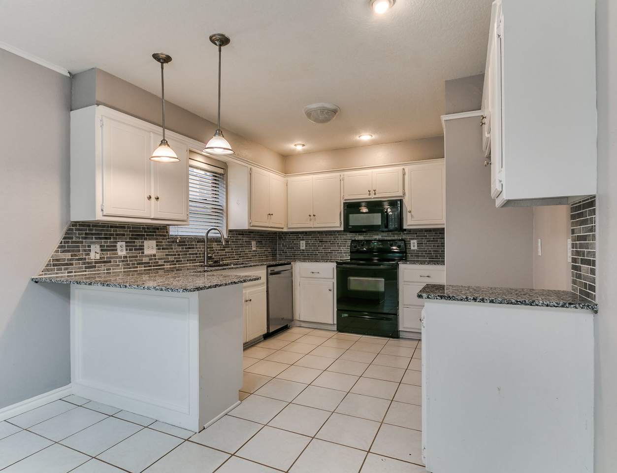 205 North Rockypoint Drive