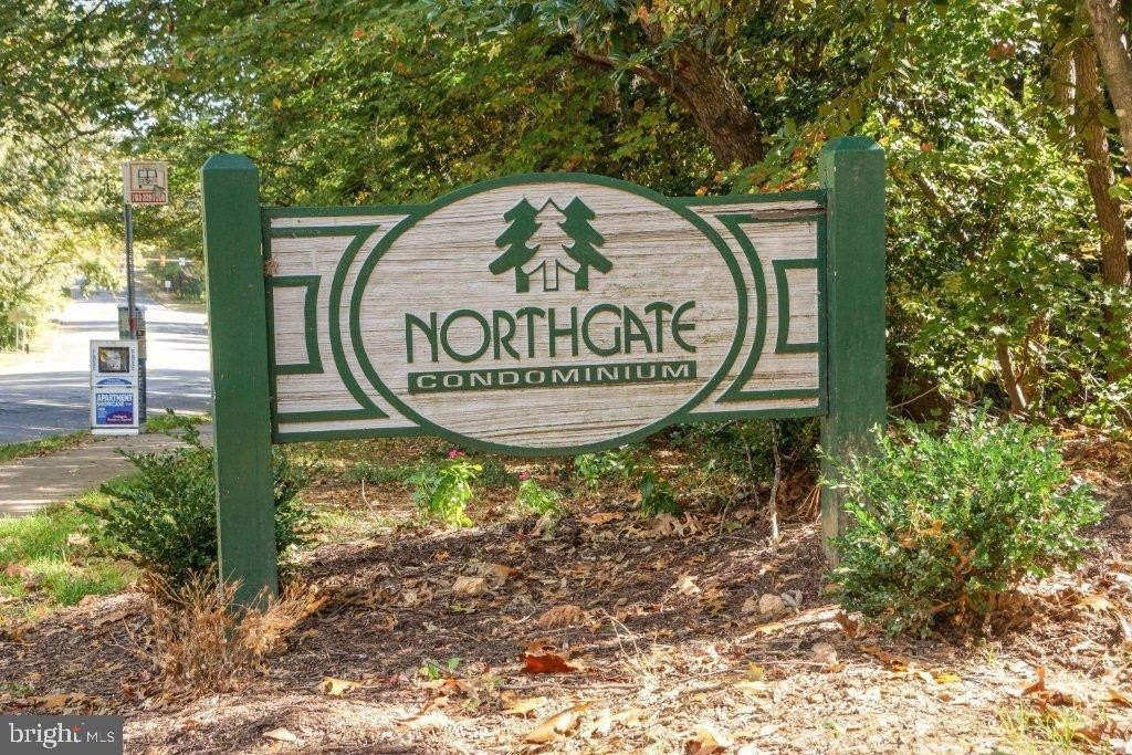 1400 NORTHGATE Square unit: 11A