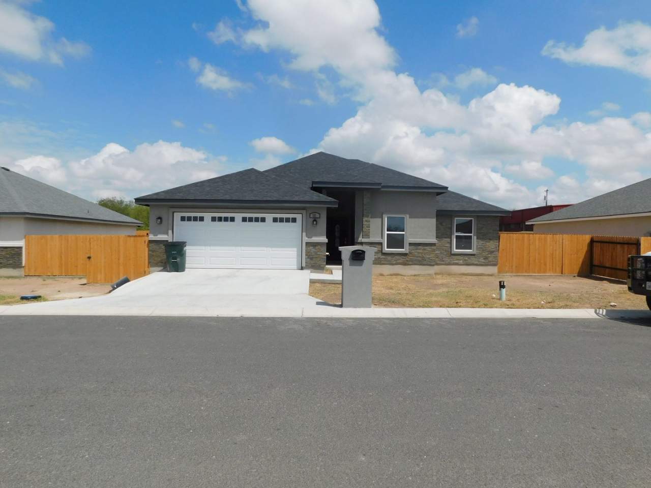 2023 Beautiful 3 bedroom 2 bath