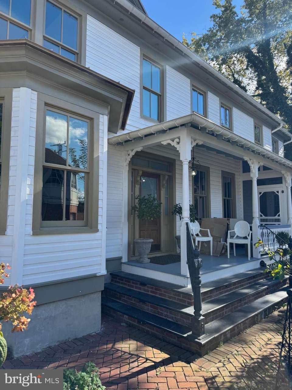 3 ROYAL Street SE unit: 2