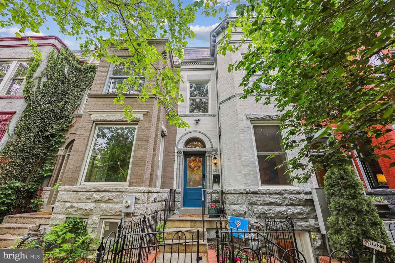 141 T ST NW