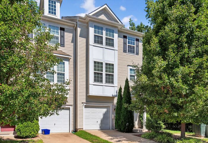 43836 Royal Fern Lane