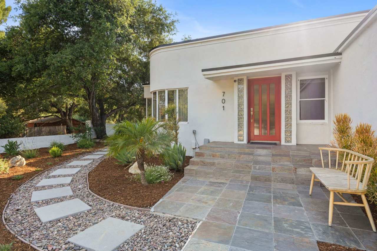 Upscale Downtown Living