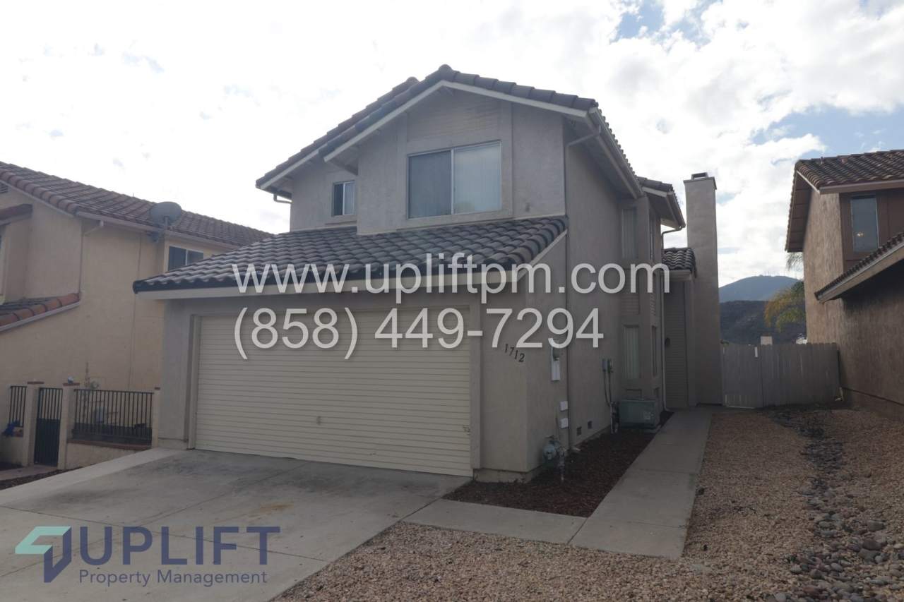 3 Bed 3 Bath Home AVAILABLE NOW!
