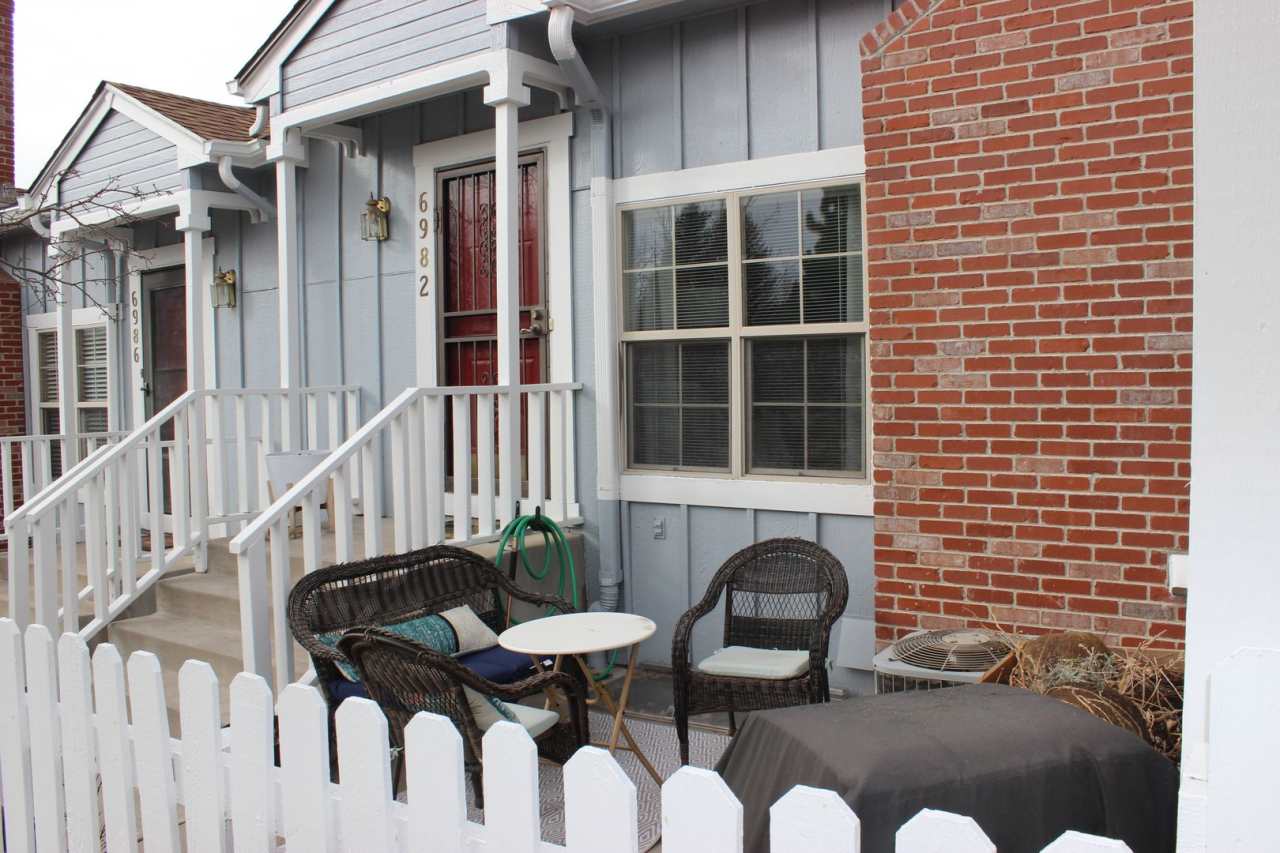 3 Bedroom plus loft and Community Pool