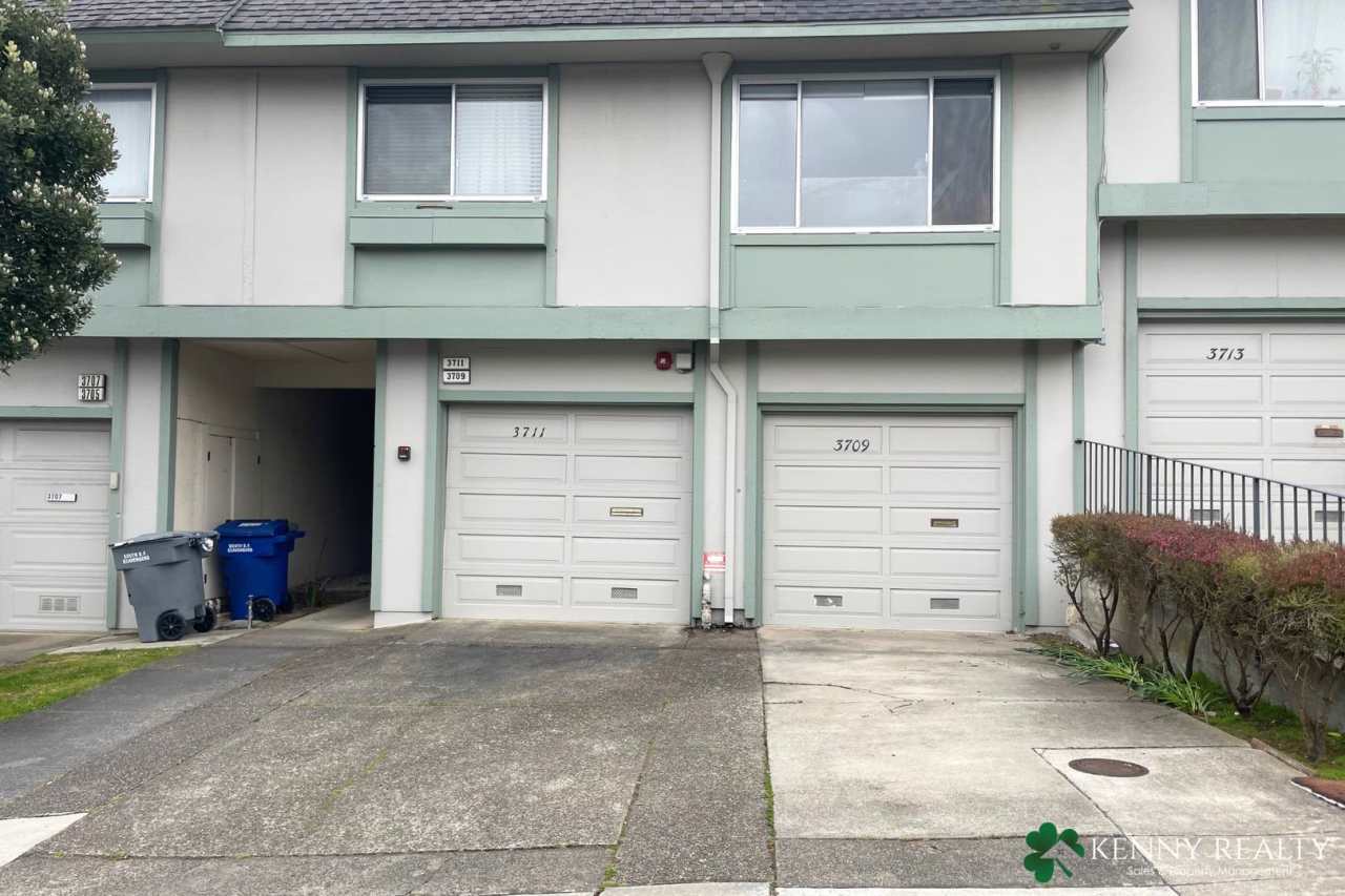 Updated 3 Bedroom Condo in South San Francisco