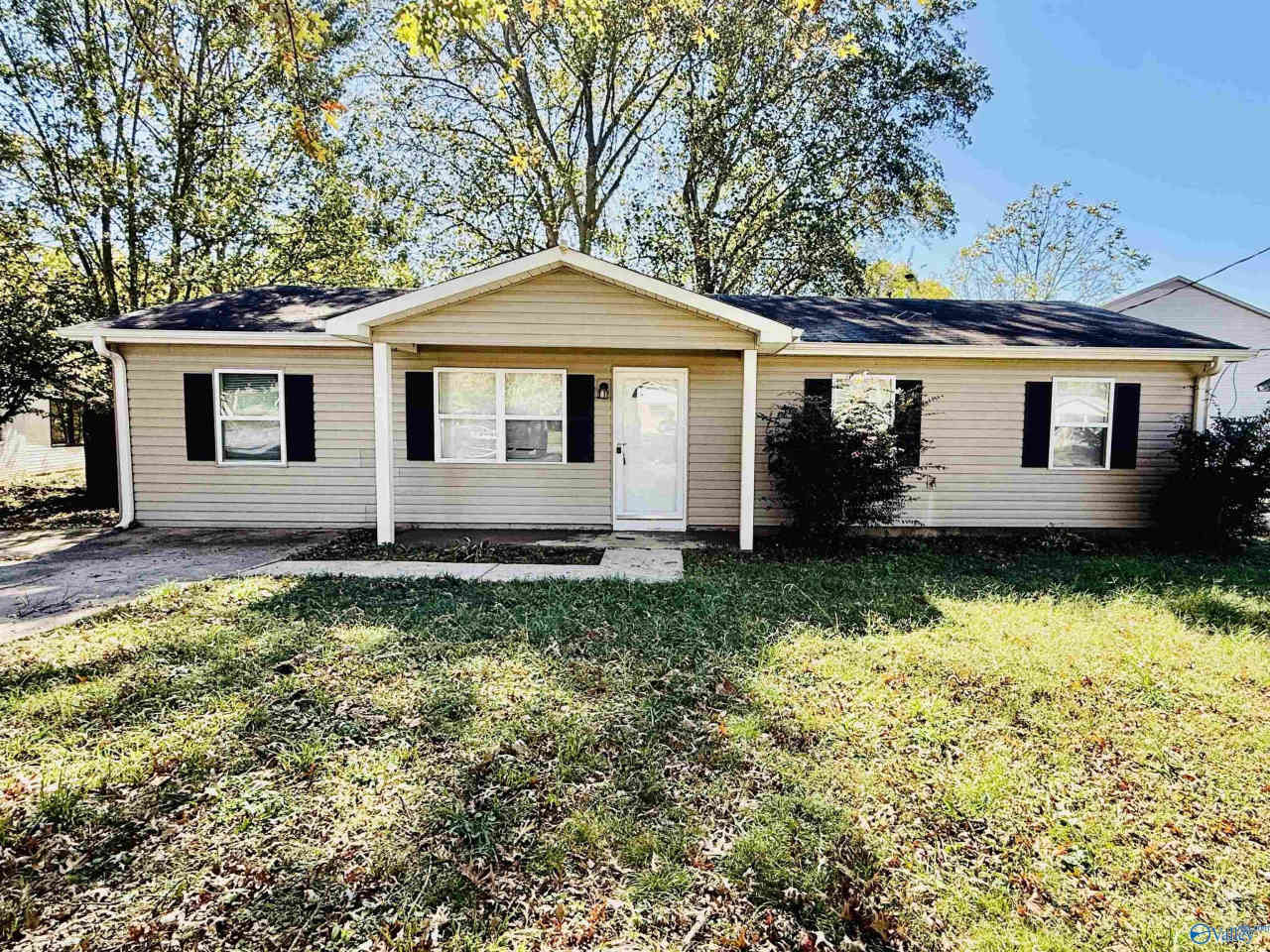 2432 Yorkshire Drive