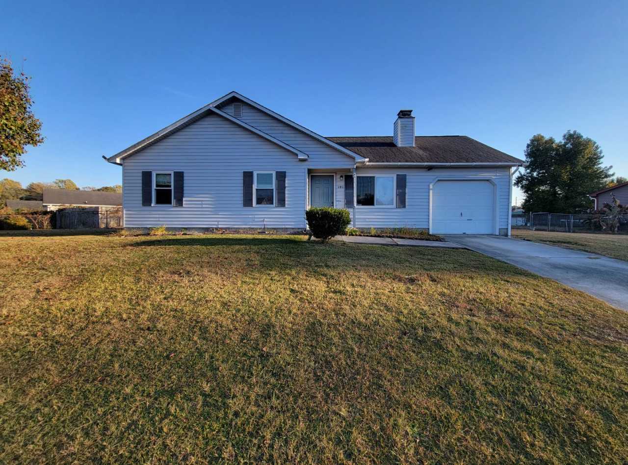 3 Bedroom Home In Deerfield Jacksonville!!!!