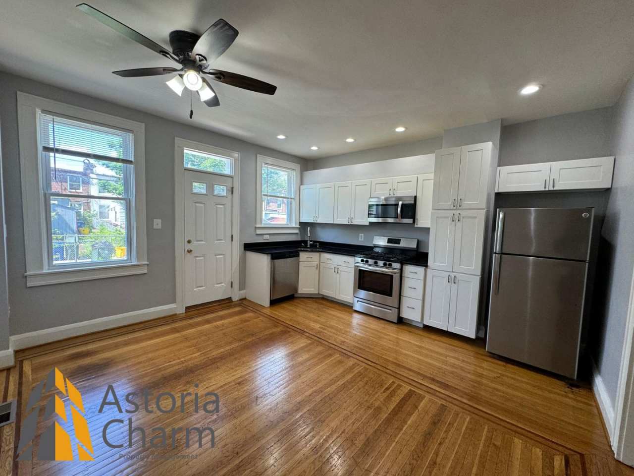 Modern 3 bedroom 1.5 bathroom House for RENT!