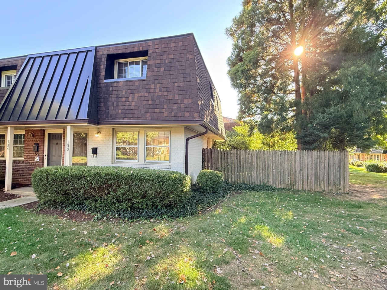 132 S VIRGINIA Avenue