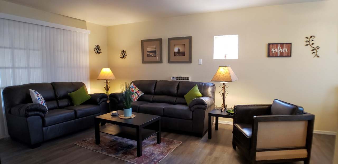 621 E. Jacinto - 627