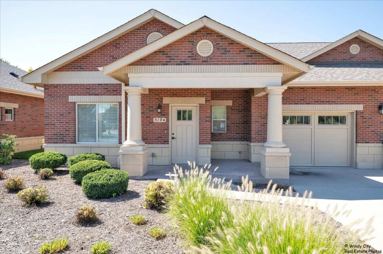 Waverly Inn and Cottages - 517