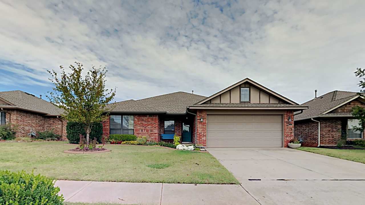 Spectacular 3 Bedroom 2 Bathroom + Study in Deer Creek Schools (Neighborhood Park)