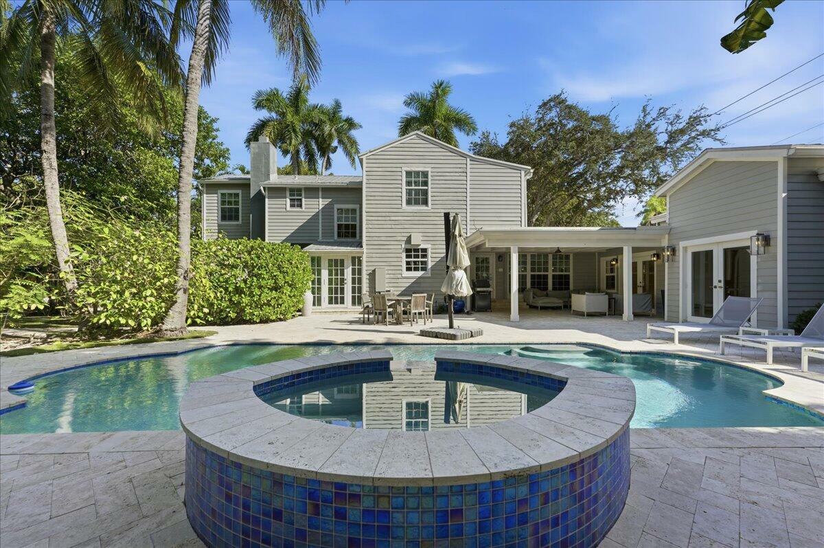 459 Northeast 15th Avenue