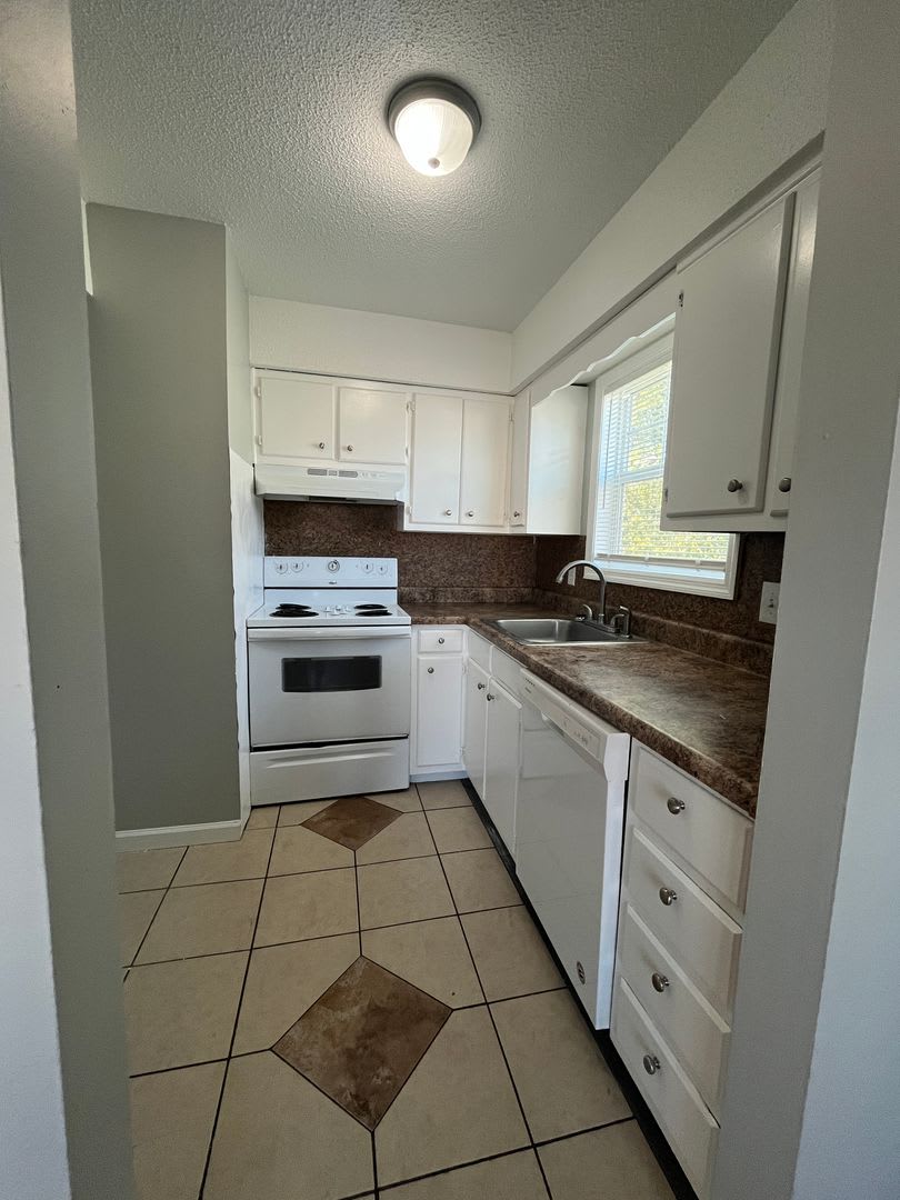 2213 Jonathan Drive Units A-D