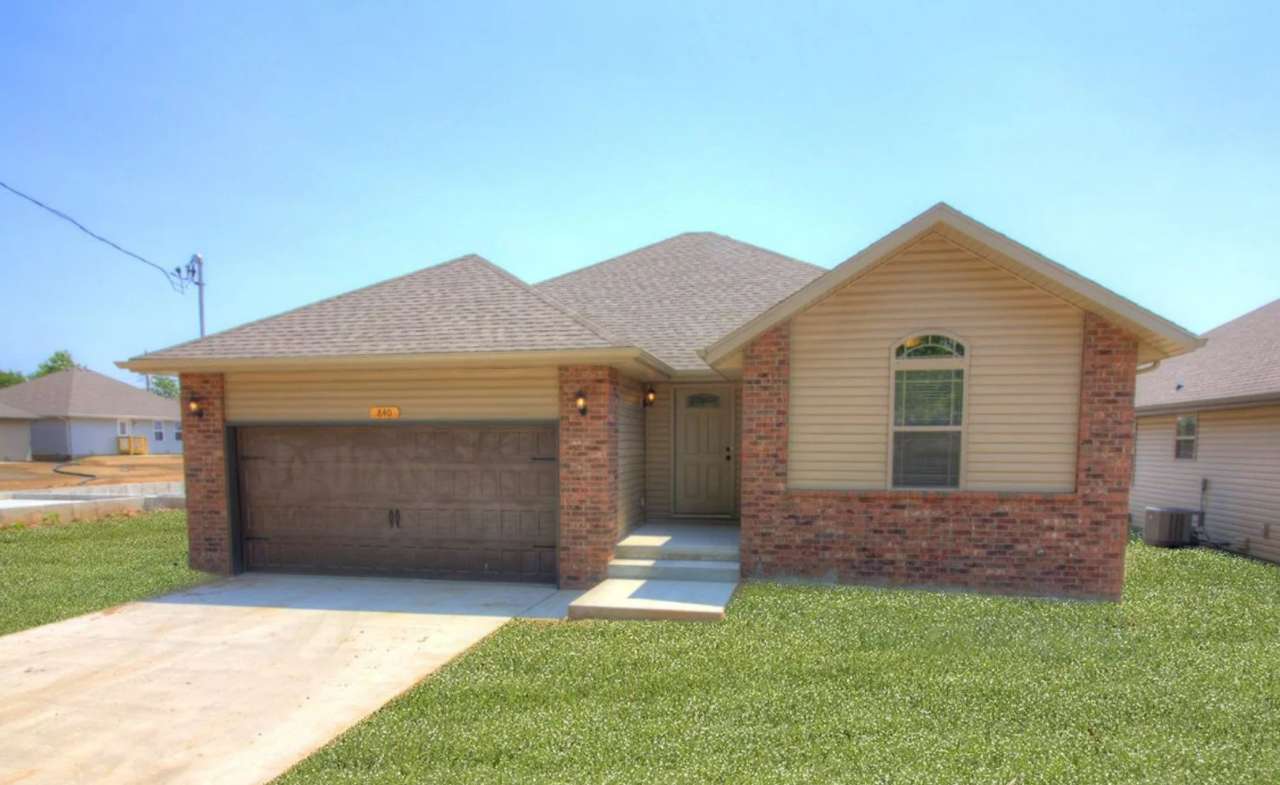 3 Bedroom Springfield Home in Willard School Districts