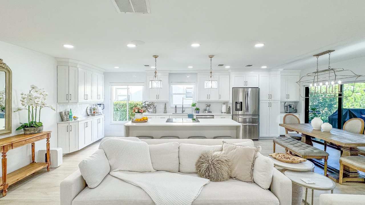 2766 Carnation Court