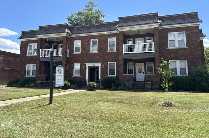 232 West McLelland Avenue