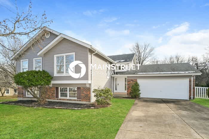 16504 Forest Pine Drive