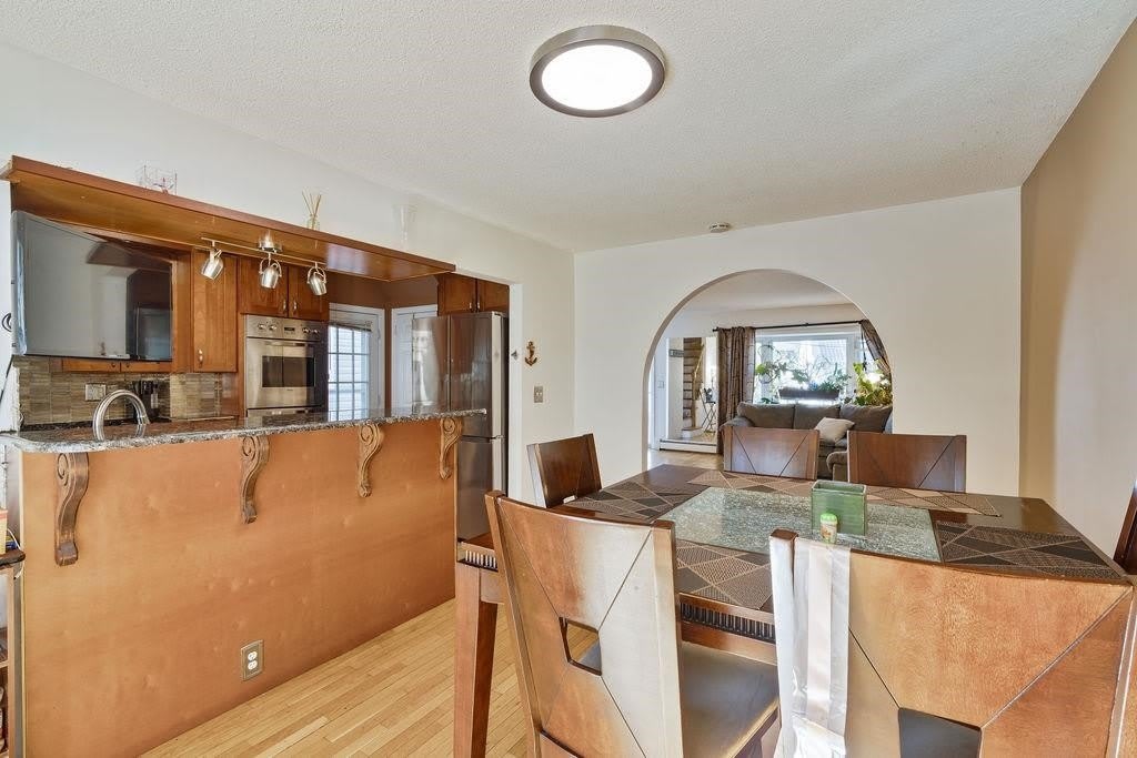 3508 GIVERNAUD TERRACE