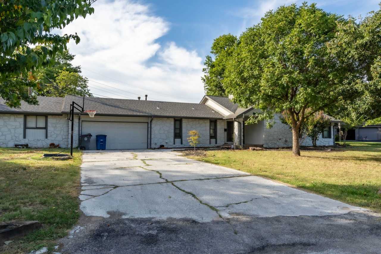 Spacious 3bed 2Bath Home