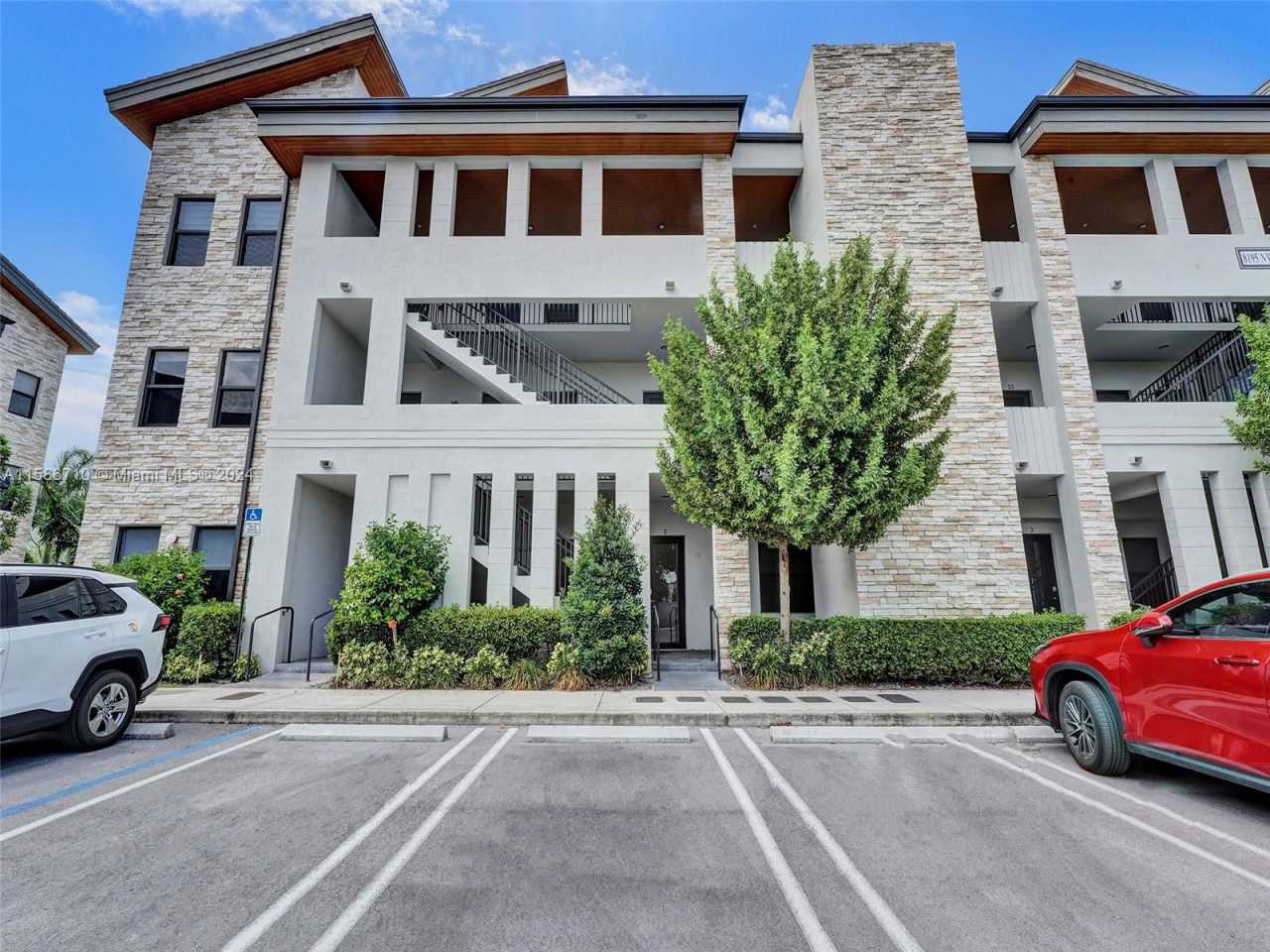 8195 Northwest 104th Avenue