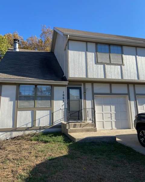 1063 East Huntington Circle