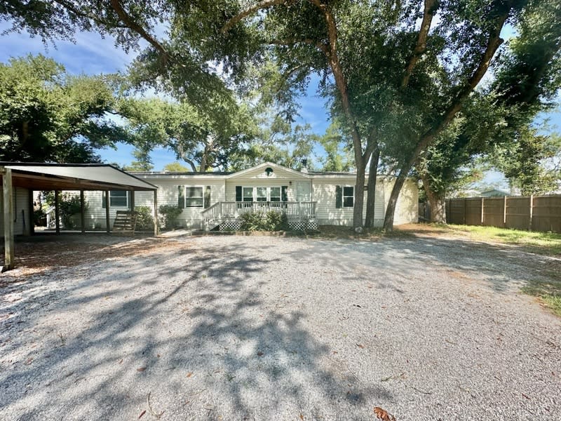 2352 Bay Grove Road - 1