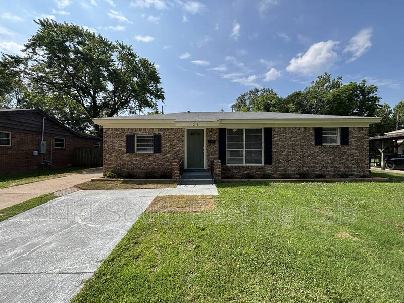 321 Meadow Park Dr
