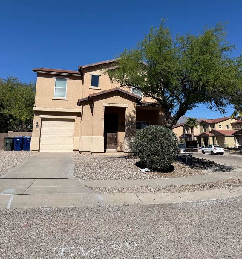 Beautiful 3-bed, 2-bath corner lot home in the desirable Riverhaven Community