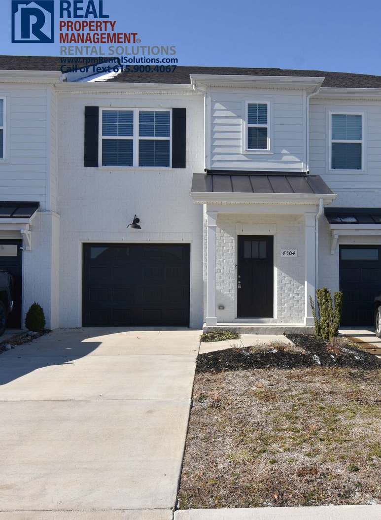 Gorgeous 3 bedroom Townhome! Neighborhood pool  attached garage!